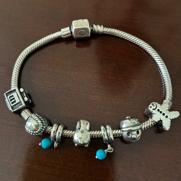 Chamilia 925 Sterling Silver Charm Bracelet - Picture 4 of 7